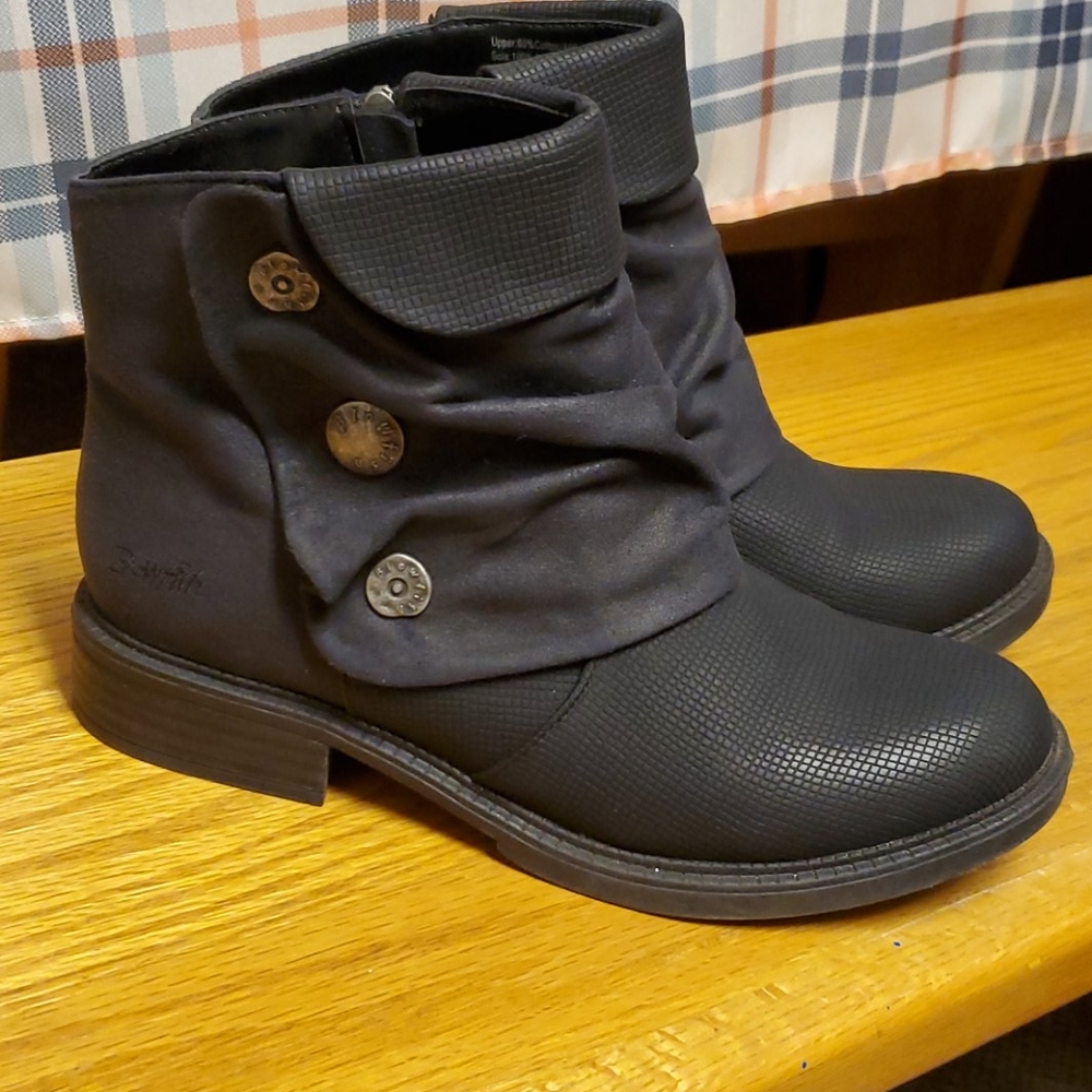 Ladies booties